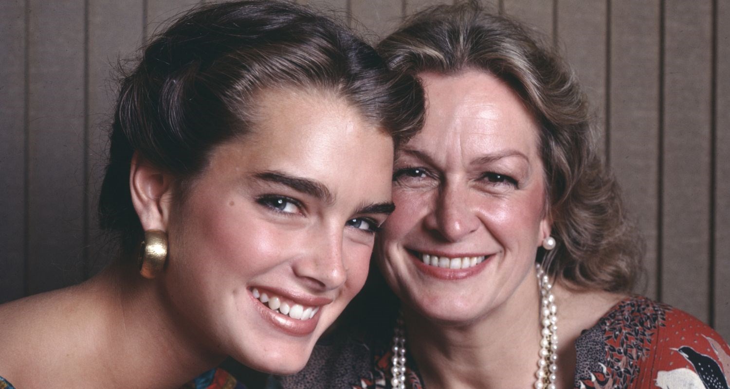 Brooke Shields Has Shared New Details Of Her Complicated Upbringing, Saying Her Mother Was “In Love” With Her