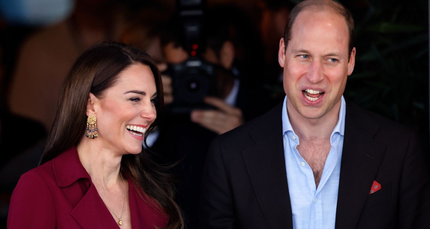 Kate Middleton Giggling At William’s Latest Tour Gag Is The Cutest Couple Moment