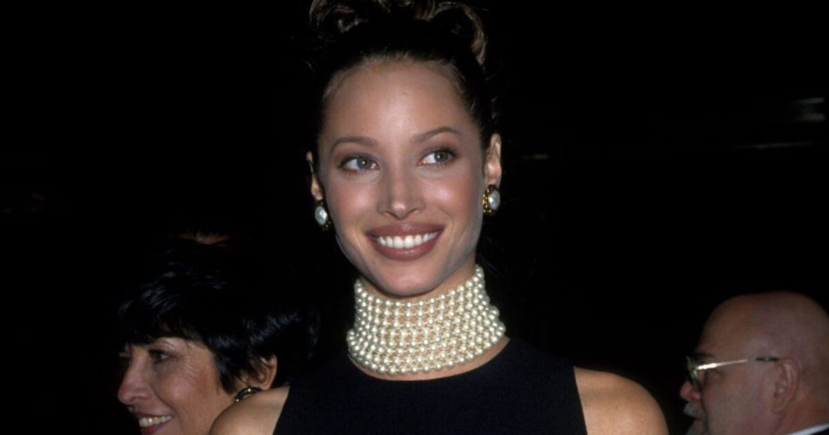 The Best Vintage Glamour Met Gala Looks From Before 2000