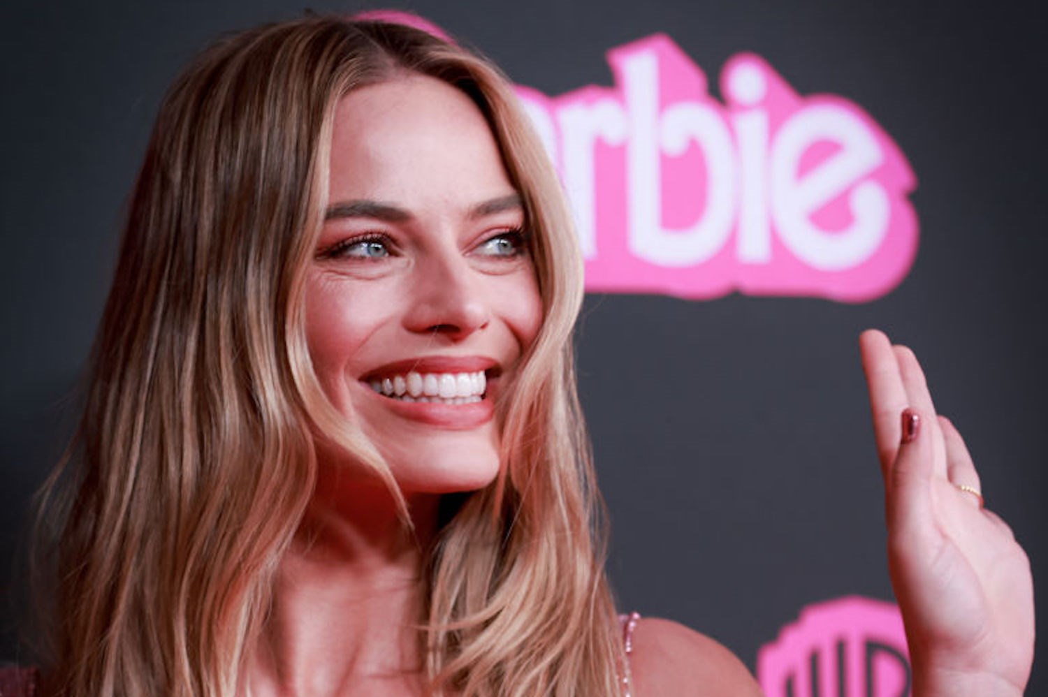This Is What Margot Robbie’s Diet And Fitness Routine Looks Like