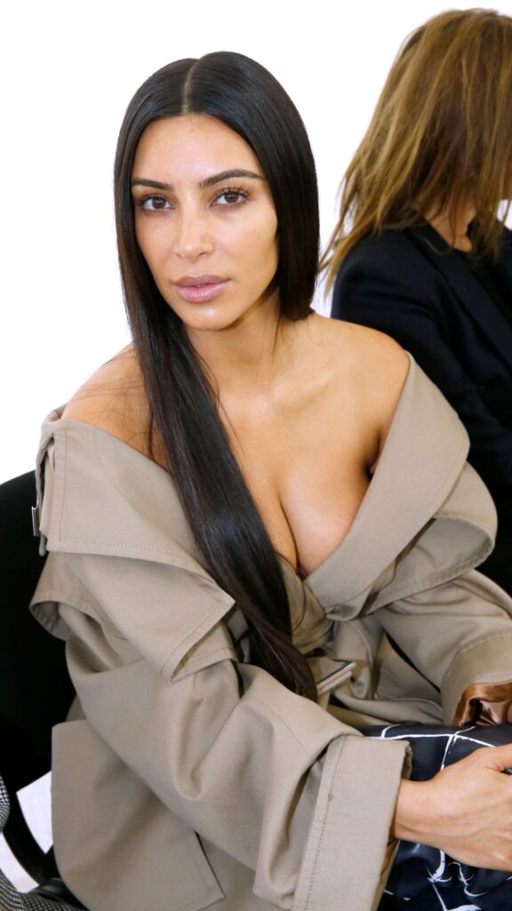 kim-kardashian-no-makeup