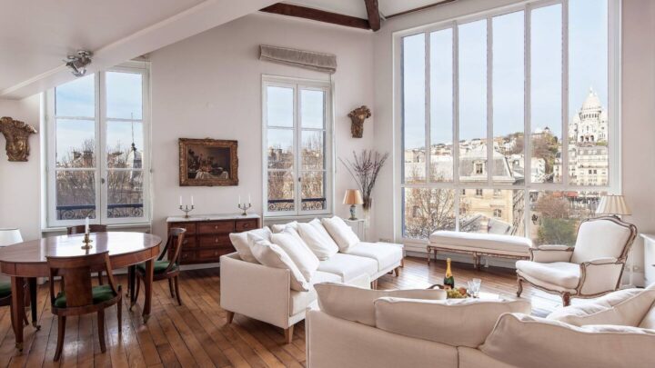 The best Airbnb's in Paris.