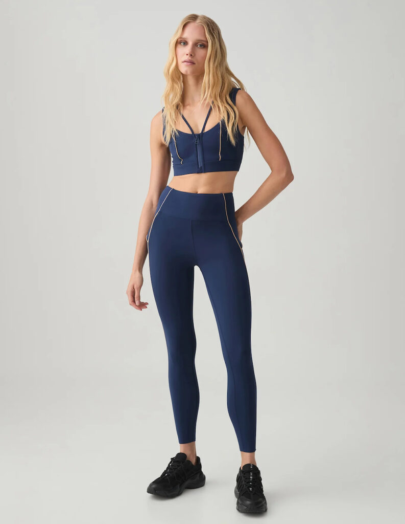 AJE ATHLETICA Contrast Piping Ankle Length Leggings.