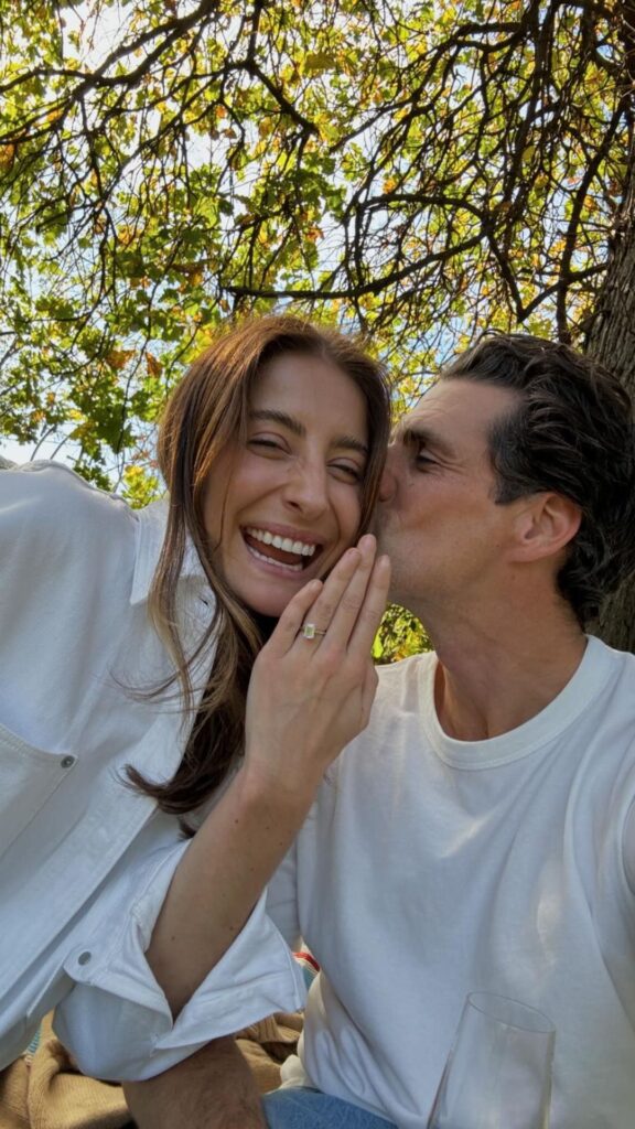 andy-lee-rebecca-harding-engaged