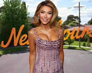 chrishell-stause-neighbours (1)