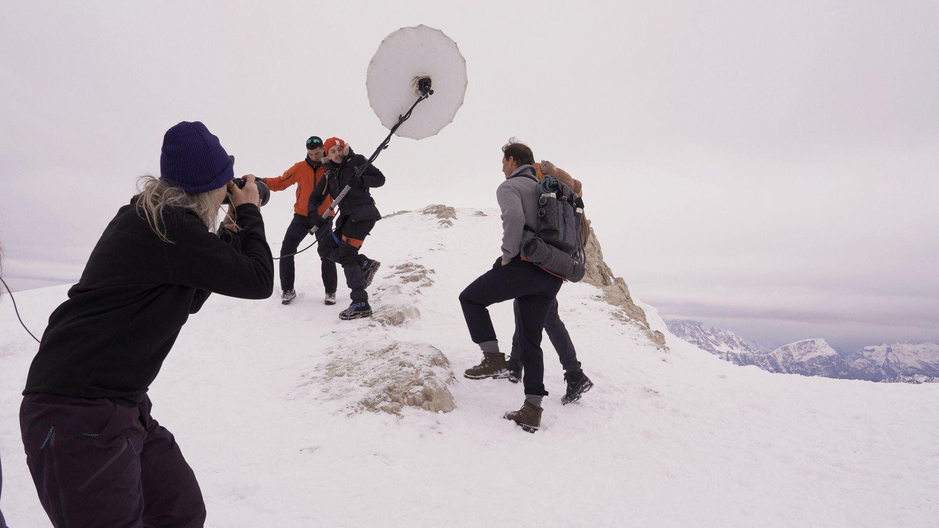 Annie Leibovitz shooting Roger Federer and Rafael Nadal on top of a snowy mountain