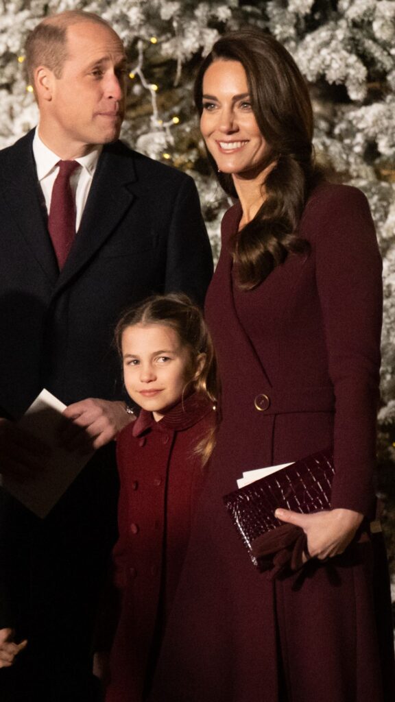 Kate Middleton and Princess Charlotte at a Christmas Carol service in 2022.