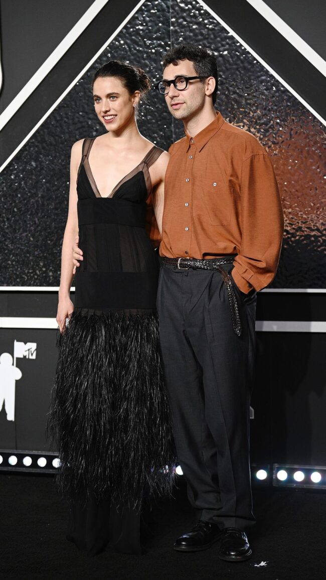 margaret-qualley-jack-antonoff-VMAs