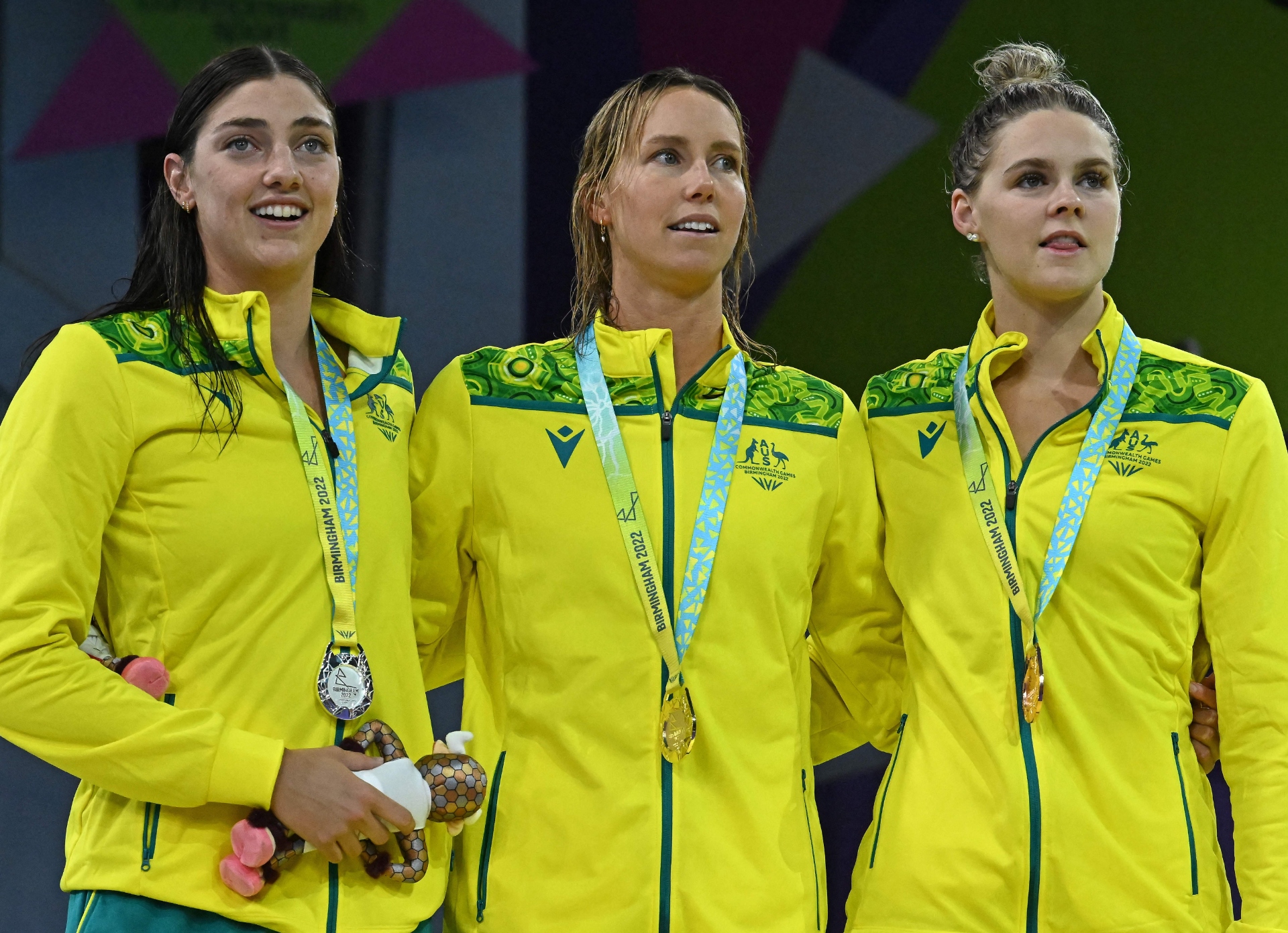 australia-swimming-medals