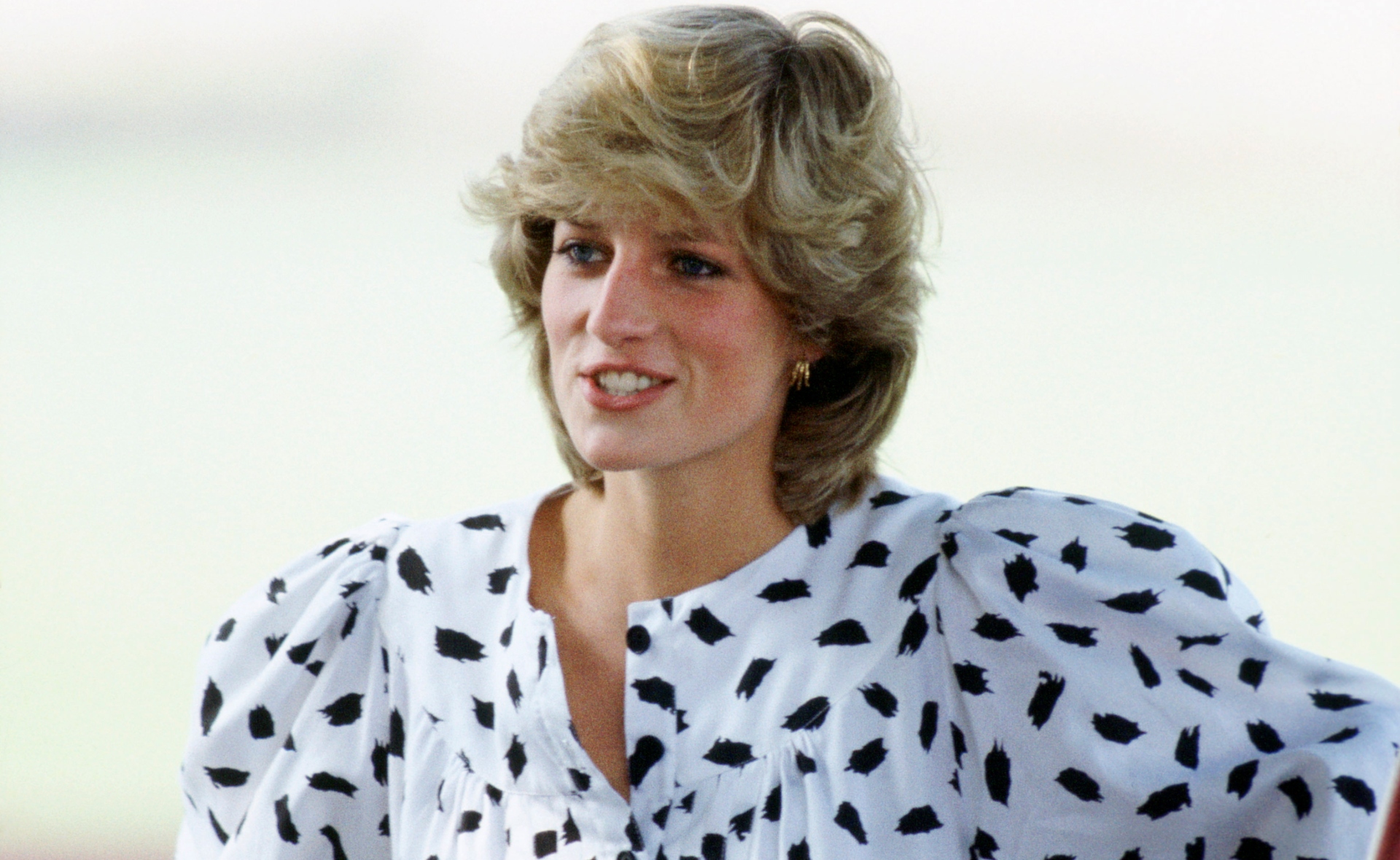Two Watches & A Sapphire Necklace As A Tiara: 11 Style Secrets Princess Diana Quietly Nailed