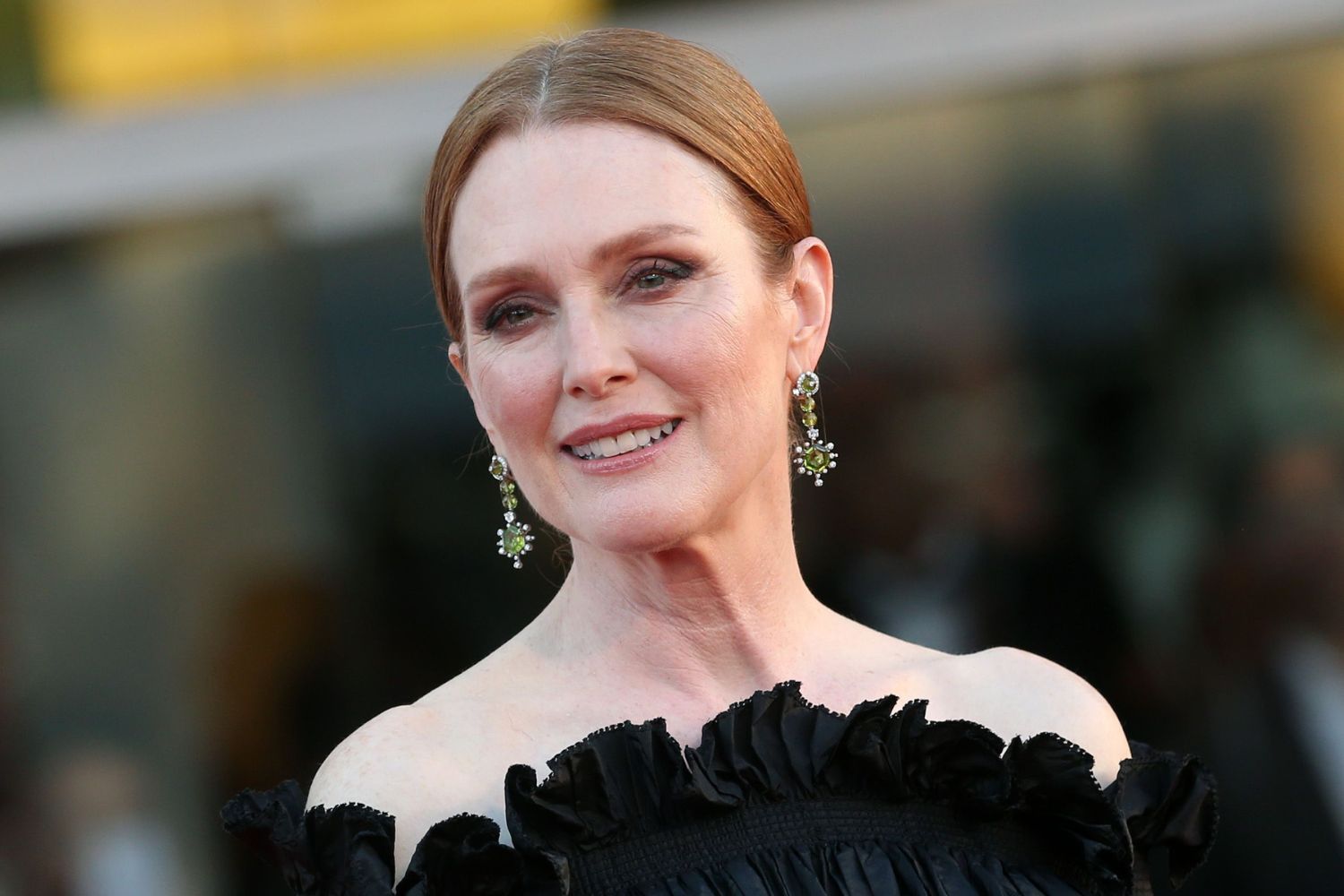 Julianne-Moore