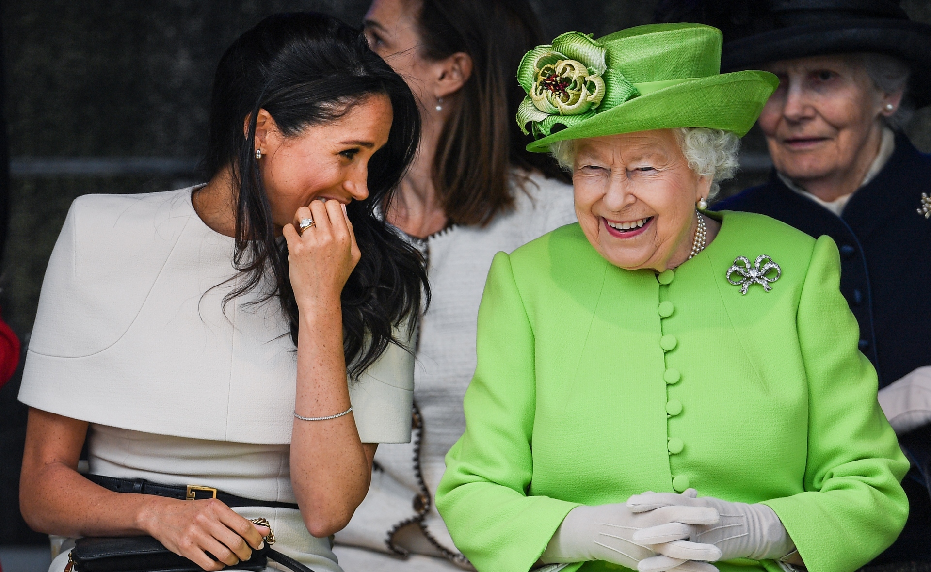 meghan-markle-queen