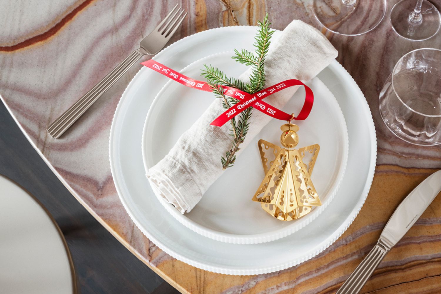 Luxury Christmas Decorations To Add A Stylish Touch To Your Festive Season