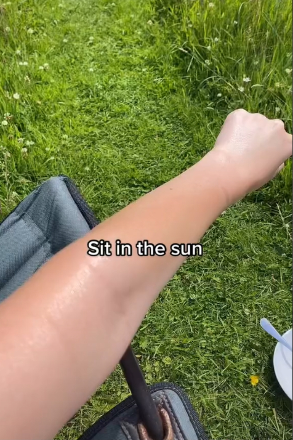 tiktok-sun-tanning-tips