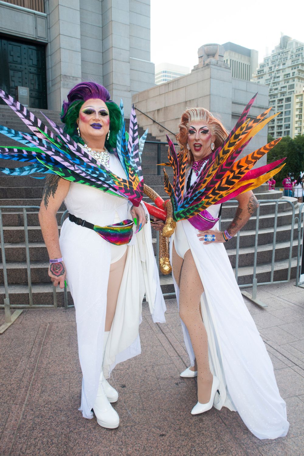 drag-queens-at-mardi-gras