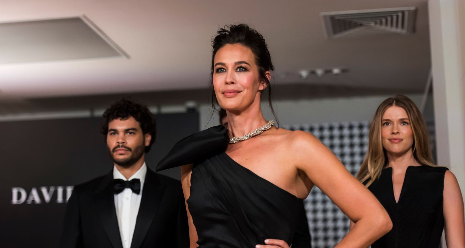 Megan Gale Makes A Nostalgic Return To The Runway, After 15 Year Hiatus