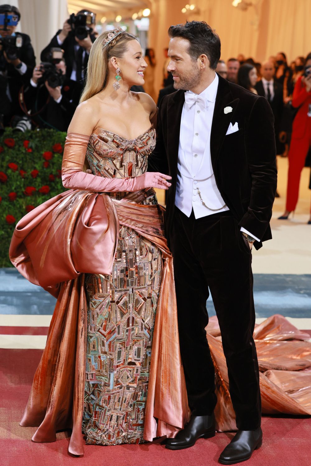 blake-lively-ryan-reynolds-met-gala