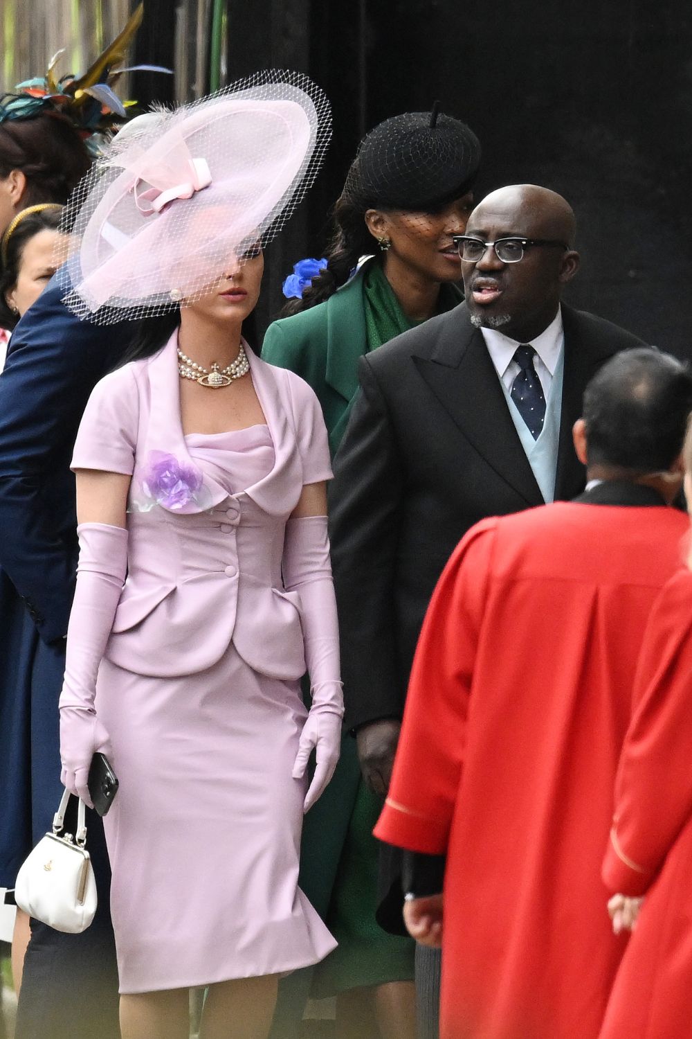 katy-perry-arriving-king-charles-coronation-with-edward-enniful