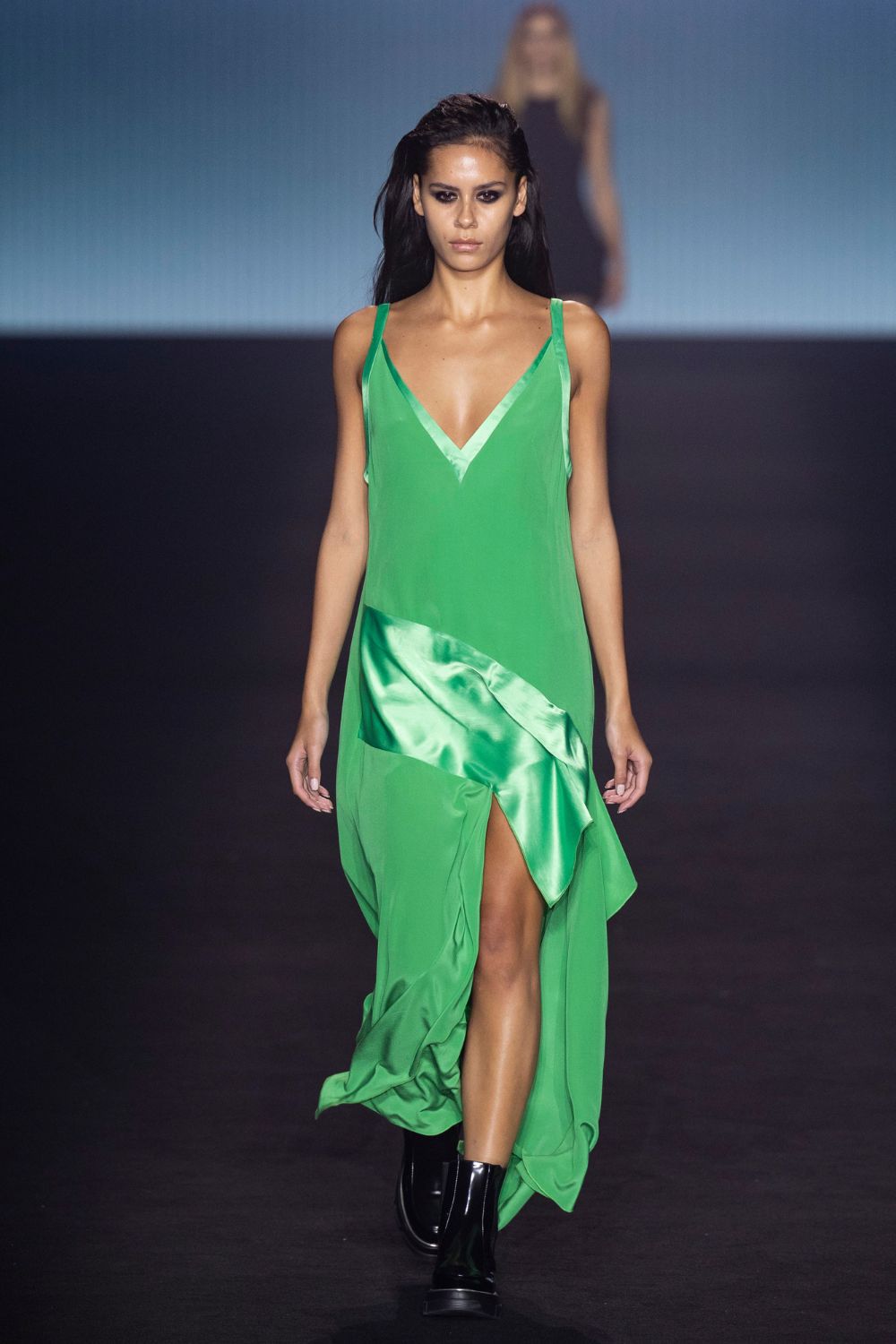 cue-fashion-week-2023-green-dress