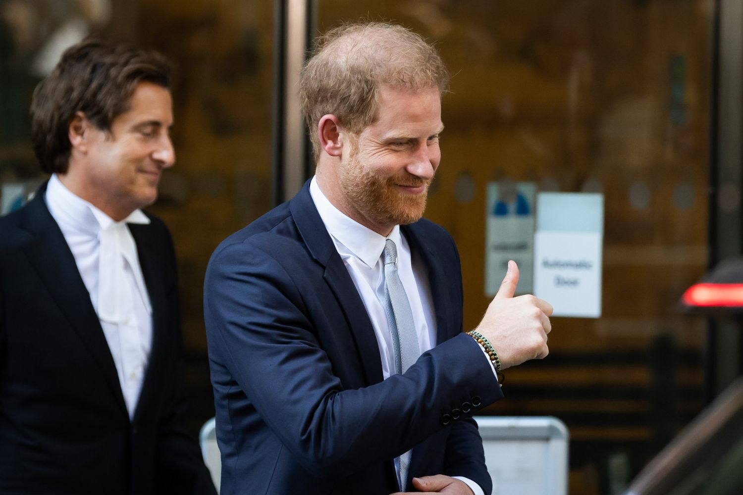 prince-harry-thumbs-up