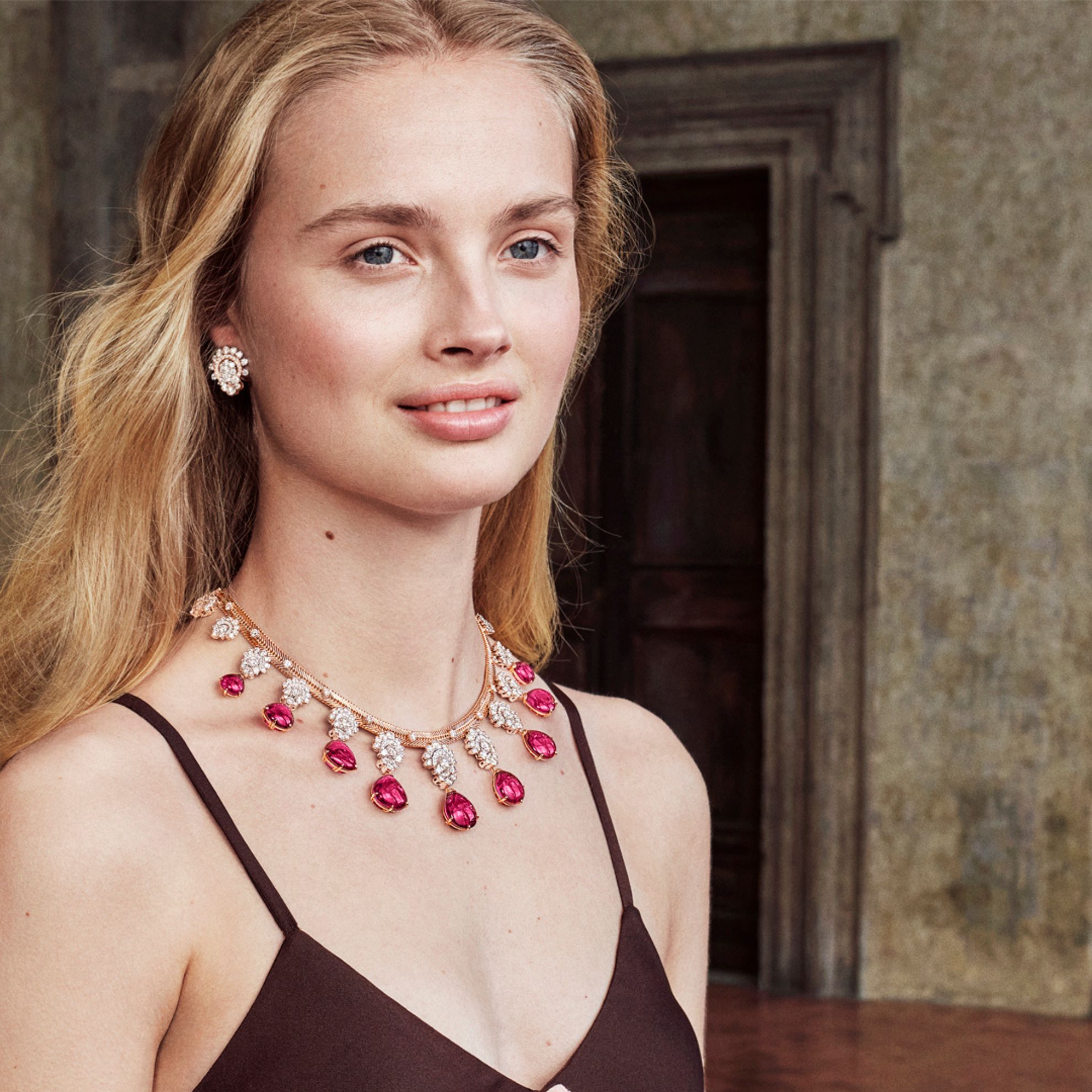 Villanova necklace and earrings with detachable pendants