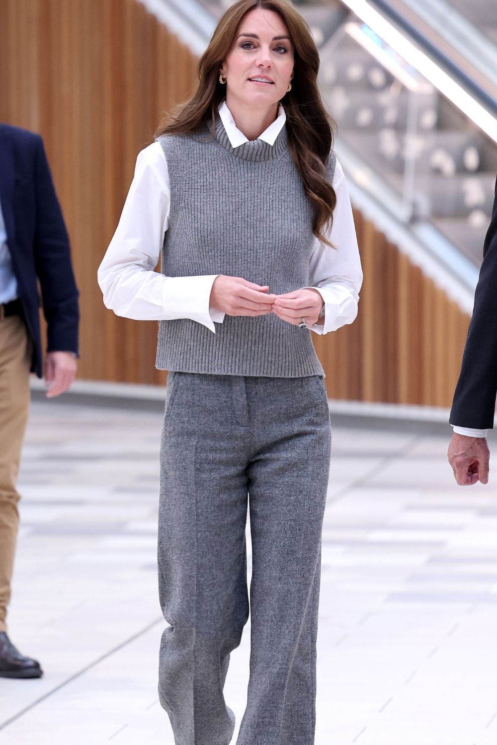 kate-middleton-suits-style-outfits
