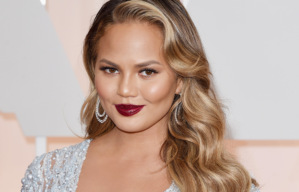Pregnant Chrissy Teigen Mourns The Death Of Her Dog Puddy