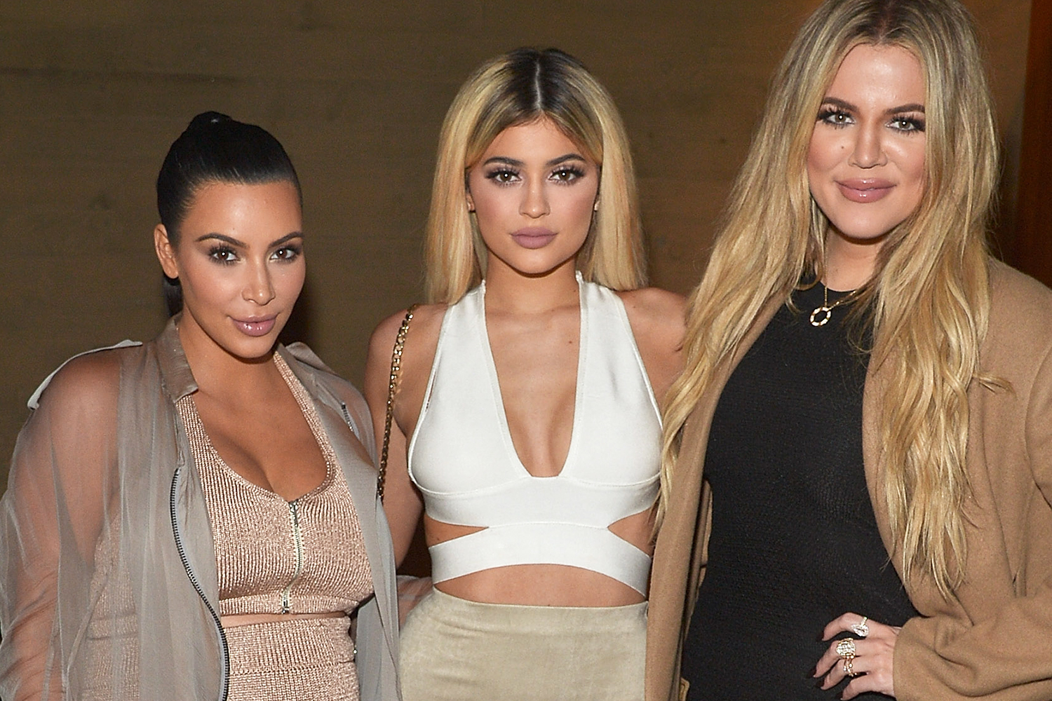 Funniest Twitter Reactions From People Trying To Keep Up With The Kardashian Pregnancies
