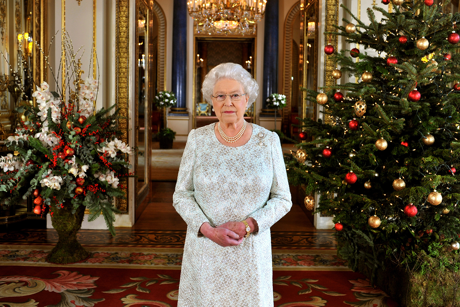 queen christmas