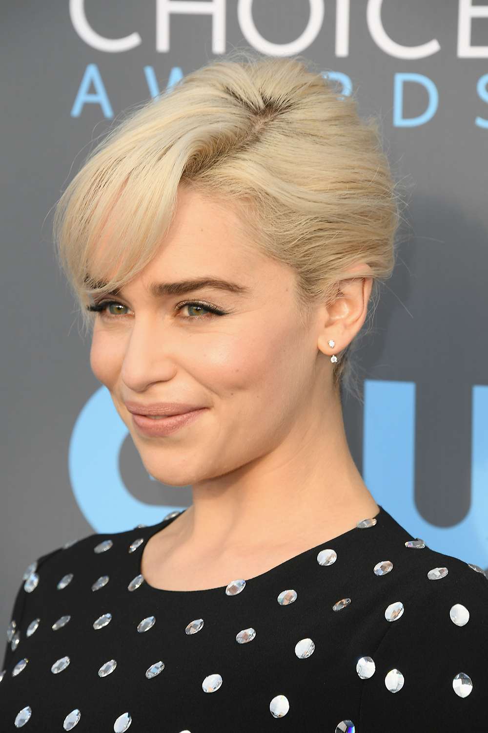 emilia clarke critics choice awards