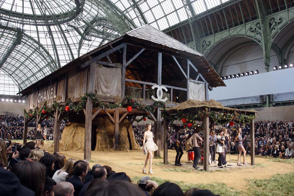 Chanel ready-to-wear spring/summer 2010