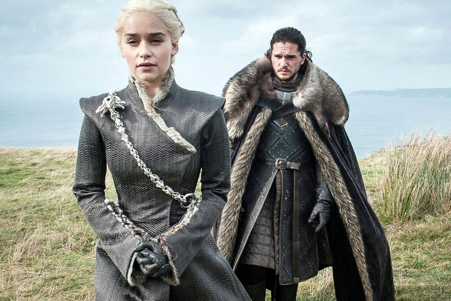 Emilia Clarke Reveals What Daenerys Really Thinks Of Her Incestuous Relationship With Jon Snow