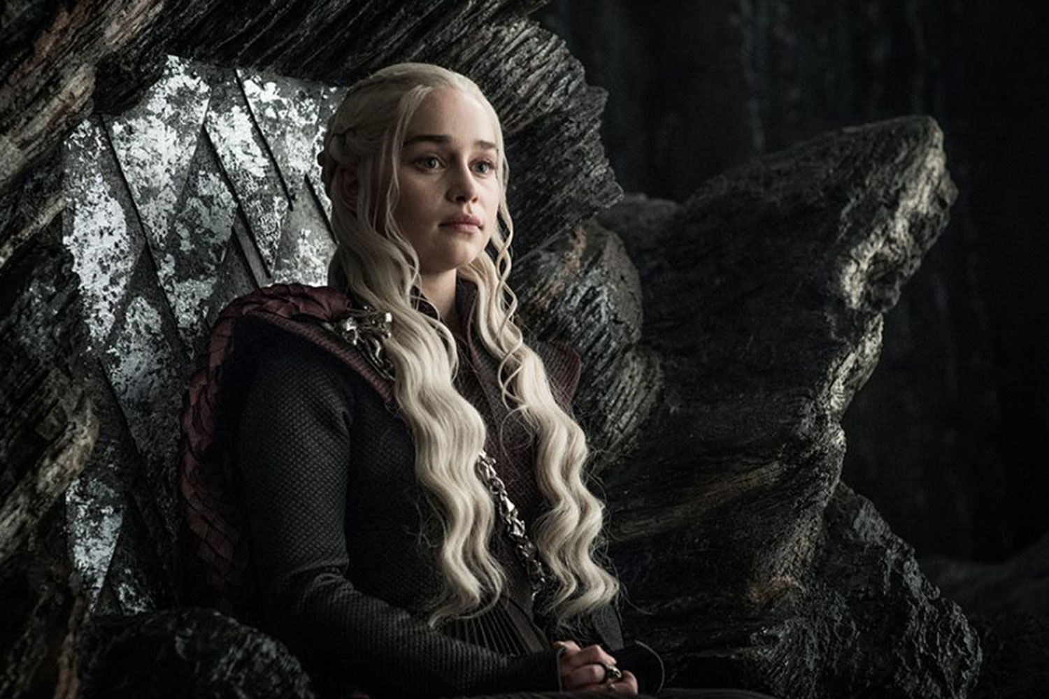 Emilia Clarke *Finally* Revealed Who The ‘Game of Thrones’ Coffee Cup Actually Belonged To