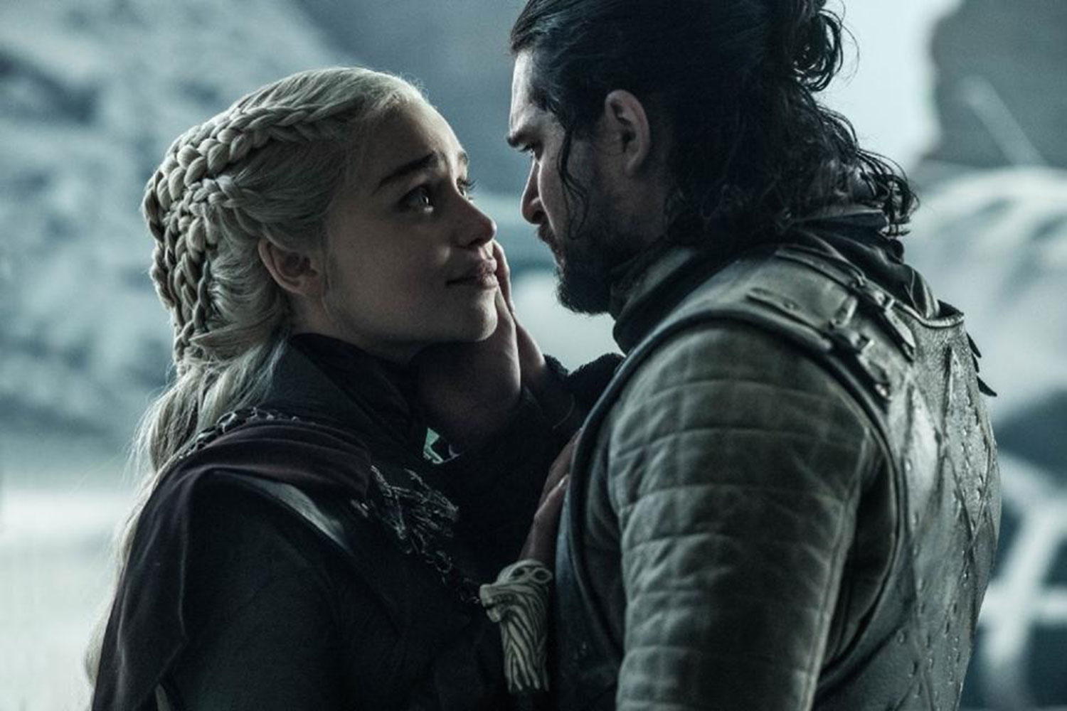 The ‘Game Of Thrones’ Cast Filmed An Alternate Ending And We Need To See It Now