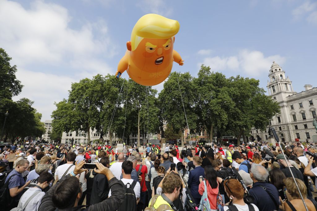 donald trump blimp london protests