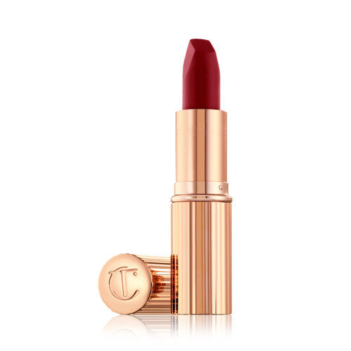 Charlotte Tilbury red carpet red