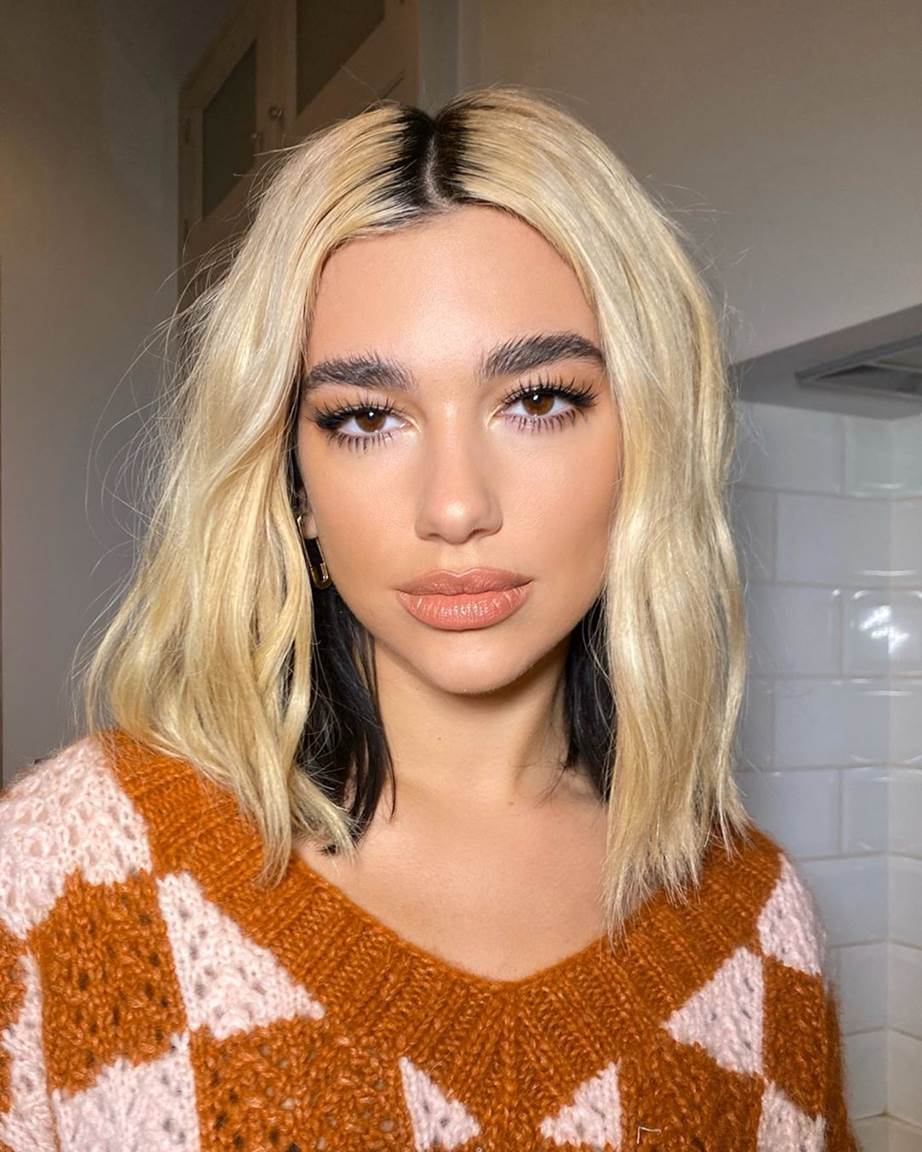 Two-tone hair on Dua Lipa