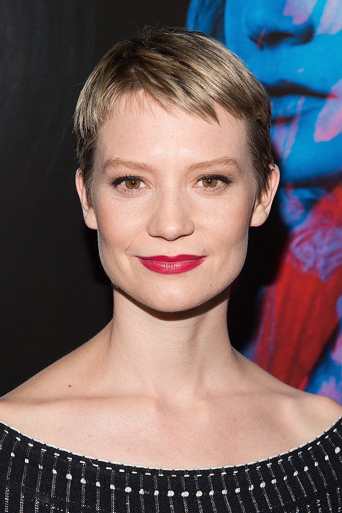 Mia Wasikowska