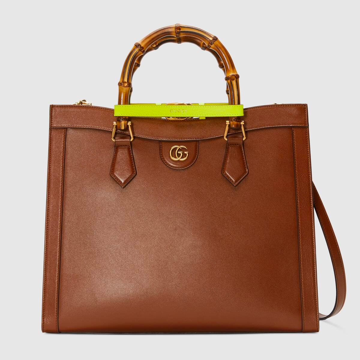 Gucci Diana Bag in Medium
