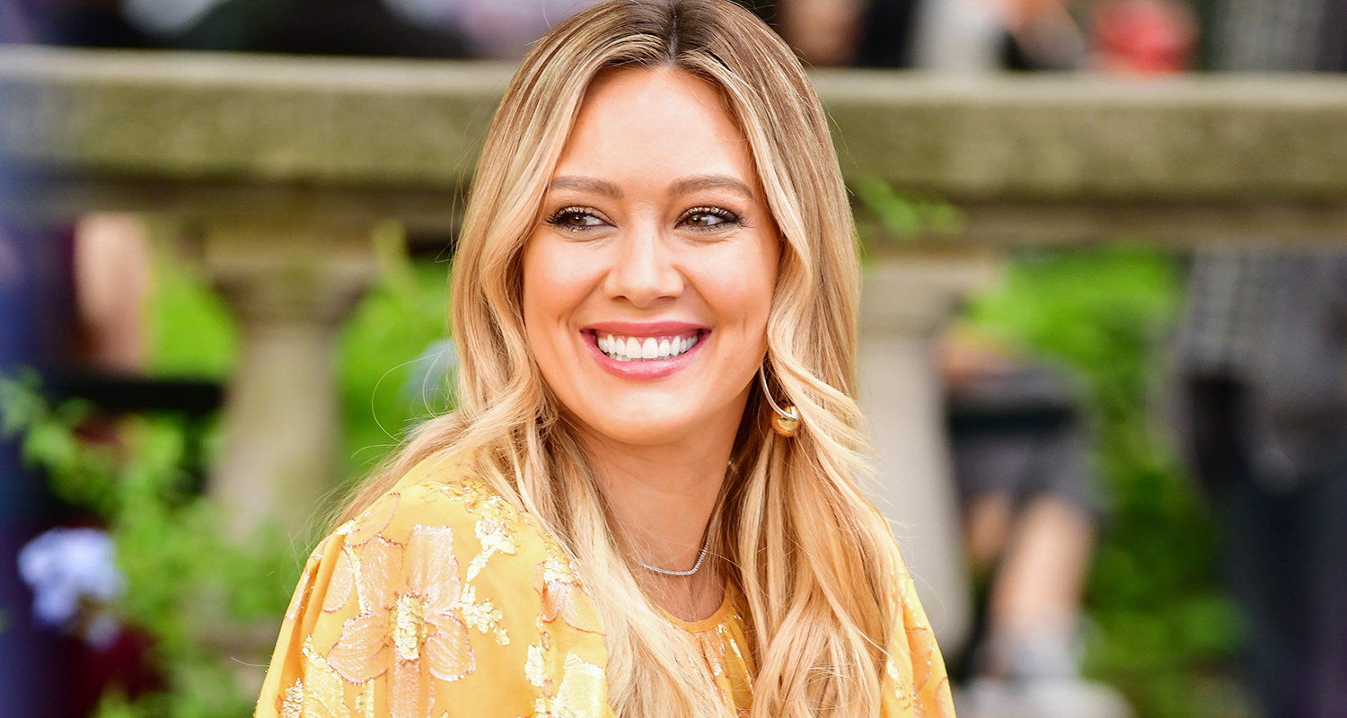 Hilary Duff Porn With Captions - How I Met Your Father' Spin-Off TV Show: Plot, Cast, Trailer & Release Date