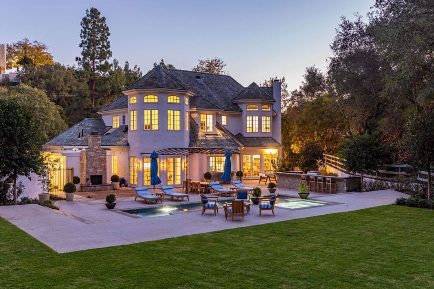 Inside Reese Witherspoon's $25 Million Los Angeles Home