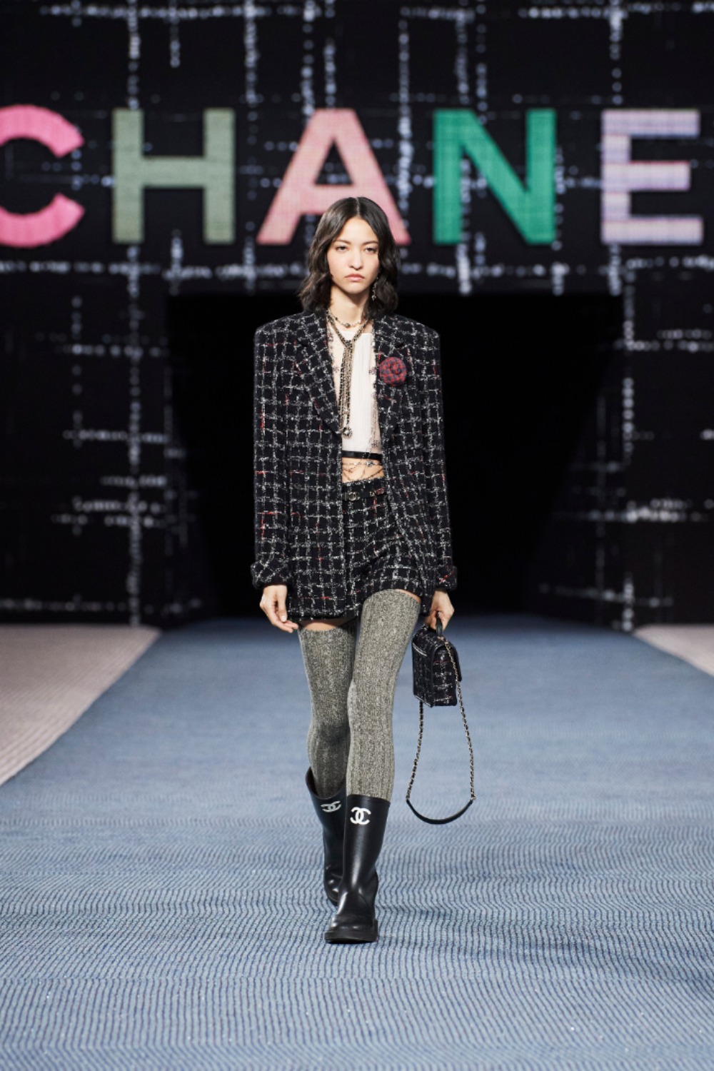 chanel a/w 22 look 53